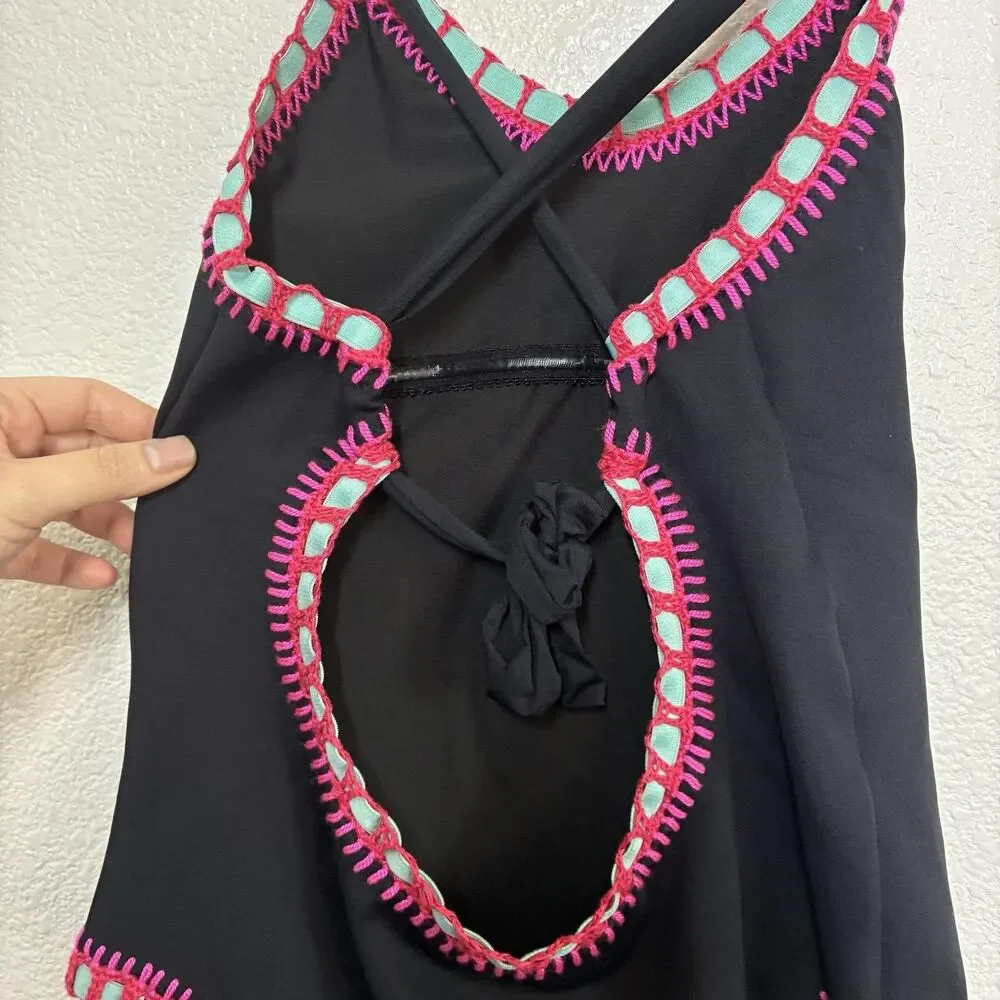 Platinum Swimwear One Piece Swimsuit Womens Small Black Crochet Trim Colorblock